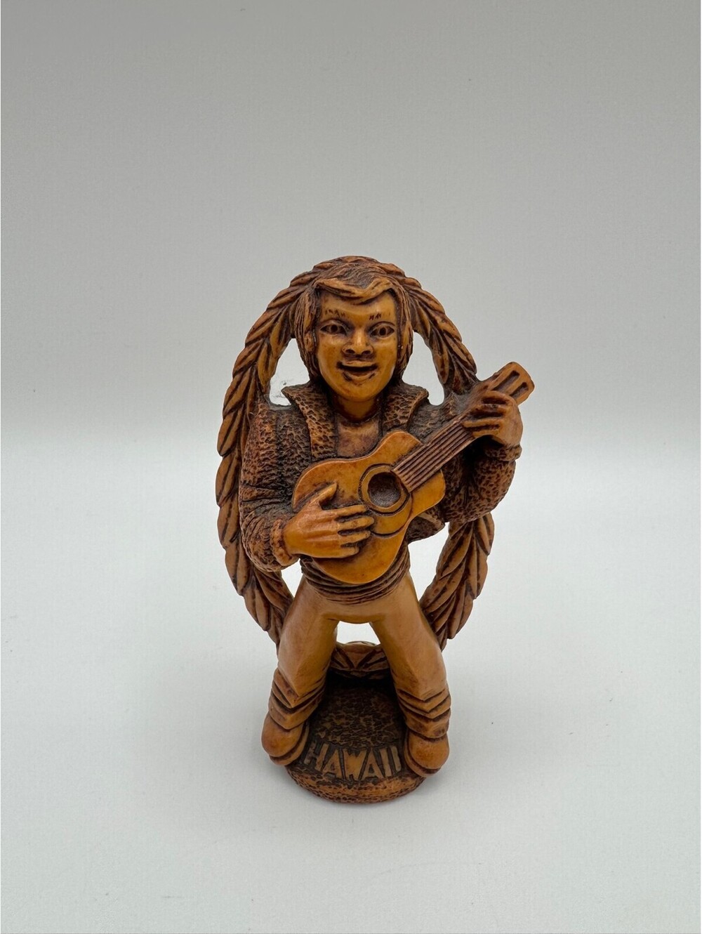 Vintage Coco Joe's Hawaii Maile Ka Mea Mele Singer of Song Hapa Wood Figurine